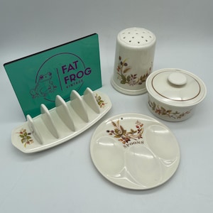 Vintage Melamine St Michael. Harvest  Conserve Pot. Flour Shaker. Spoon Rest. Toast Rack.