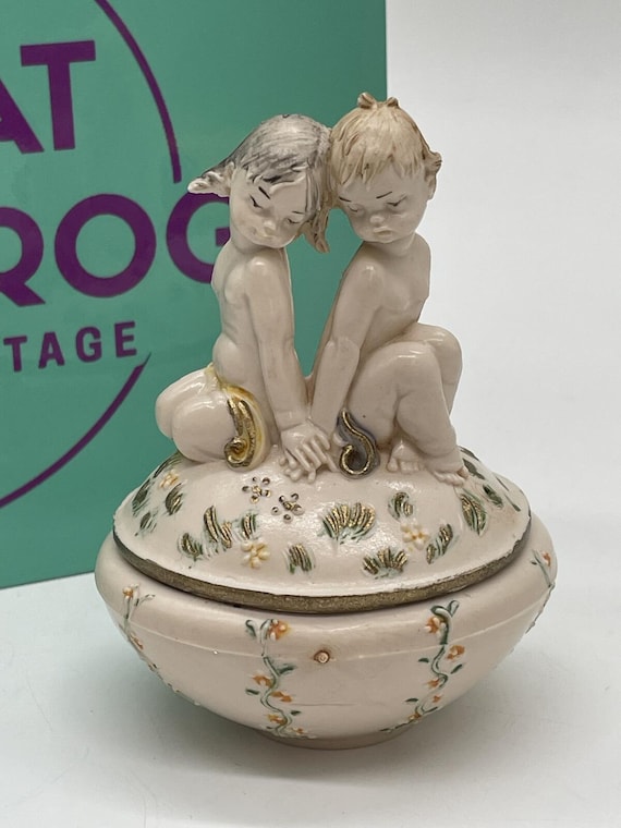 Vintage Fontanini Depose Italian Made cherub Boy & Girl Trinket Box