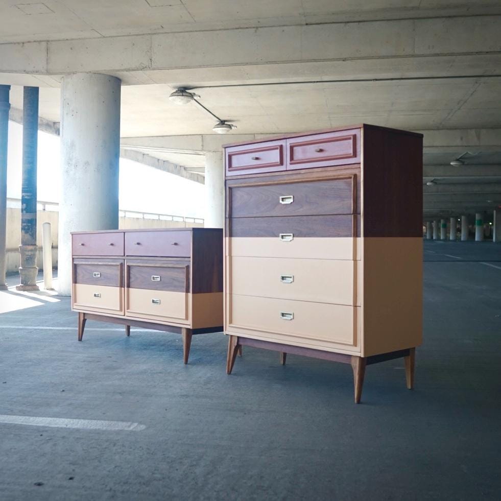 bassett mid century modern dresser Mid-Century Walnut 9-Drawer by Bassett, c.1960's Vintage Supply Mid-Century Bassett Walnut Chest of