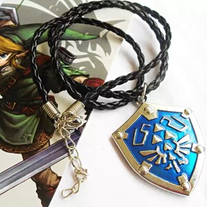 The Legend of Zelda Necklace, Keychain pendant, Zelda Locket Hylian Shield pendant, Anniversary gift, Clothing decor image 2