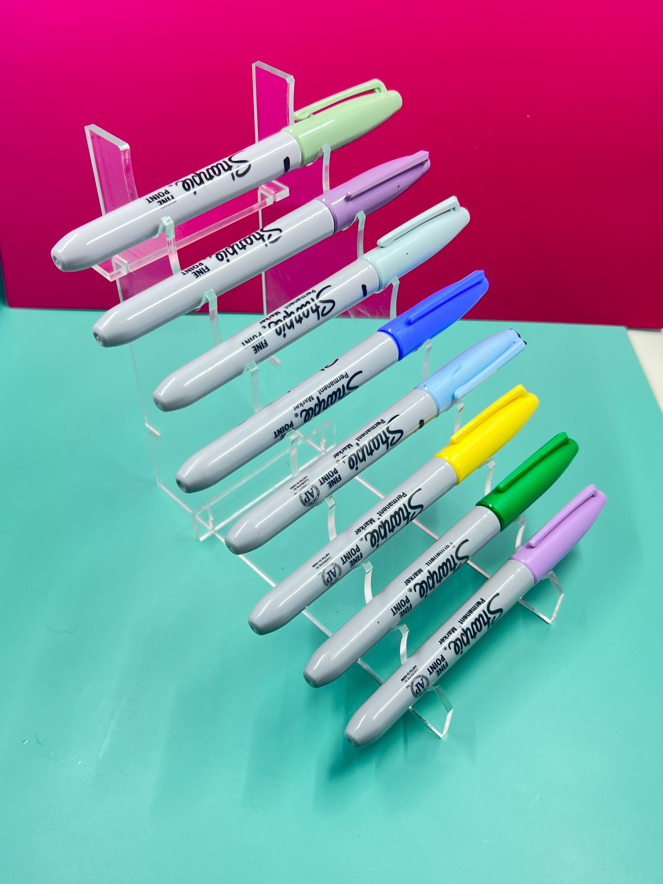Acrylic Pen Display - Holds 13 Pens — WoodWorld of Texas