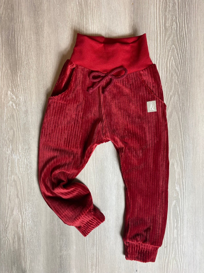 Lässige Cordjerseyhose mit Bündchen Rot