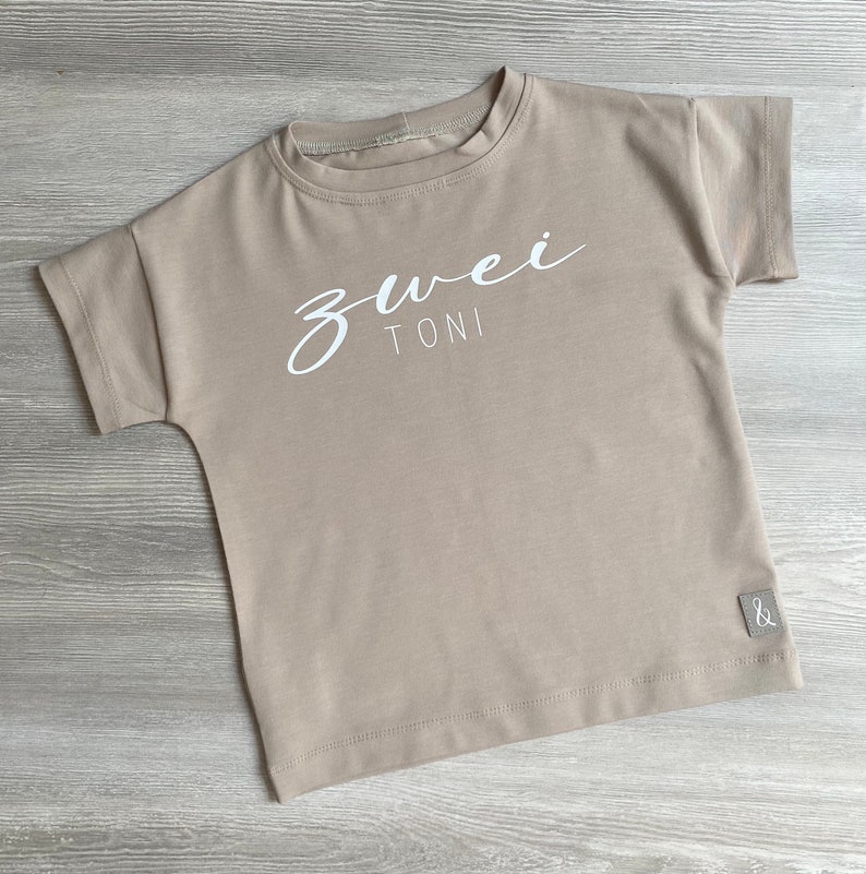 Kurzarm Shirt, Oversize, Geburtstag, Name, personalisiert, Tshirt sand