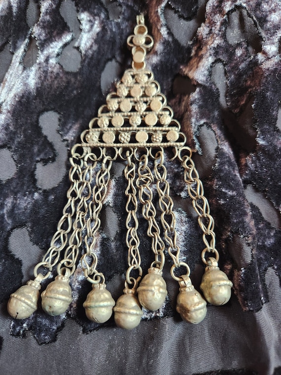 Middle eastern pendant