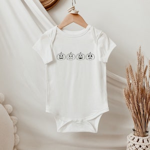 Pumpkin Baby Onesie®, Cute Fall Baby Bodysuit, Jack O Lantern Minimalist Baby Onesie®, Thanksgiving Pumpkin Baby Clothes, Newborn Onesie®