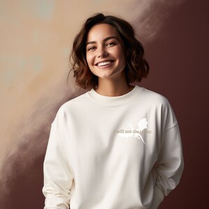 Mercancía de la cuarta ala, sudadera de la cuarta ala, suéter no moriré hoy, bookish, Rebecca Yarros Merch, camisa de fan del romance de fantasía, regalo de libro Sand