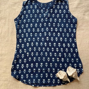 Women’s MEDIUM Sleeveless TOP TUNIC Indian Jaipur Handmade Block Print in Organic Cotton, size -medium, Summer spring clothing; gift for her