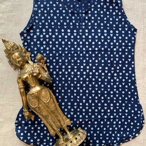 Women’s MEDIUM Sleeveless TOP TUNIC Indian Jaipur Handmade Block Print in Organic Cotton, size -medium; Summer spring clothing; gift for her