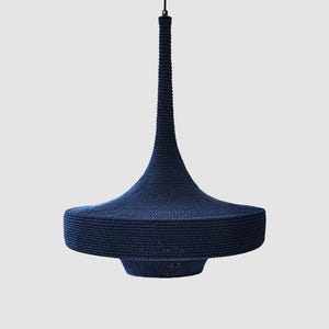 Handcrafted Chunky Knit Pendant lamp, Unique Wood and Mesh pendant lamp, Handwoven lighting, Minimalist wood lighting, CrealDesign