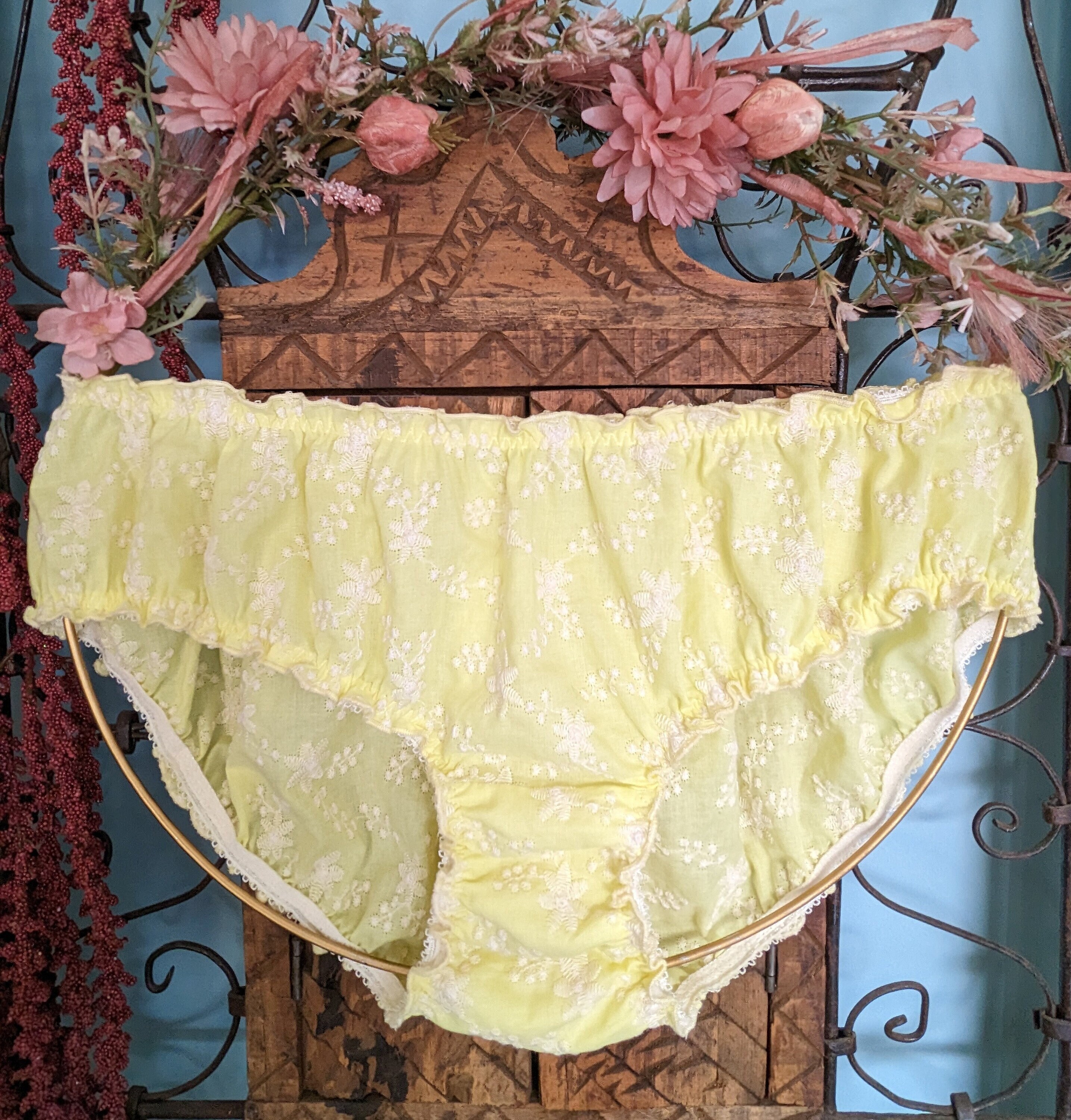 POSTPARTUM Shorties PDF Sewing Pattern Bum Huggers Boyshort Panties Post  Pregnancy Underwear Yawning Mama Tutorial 