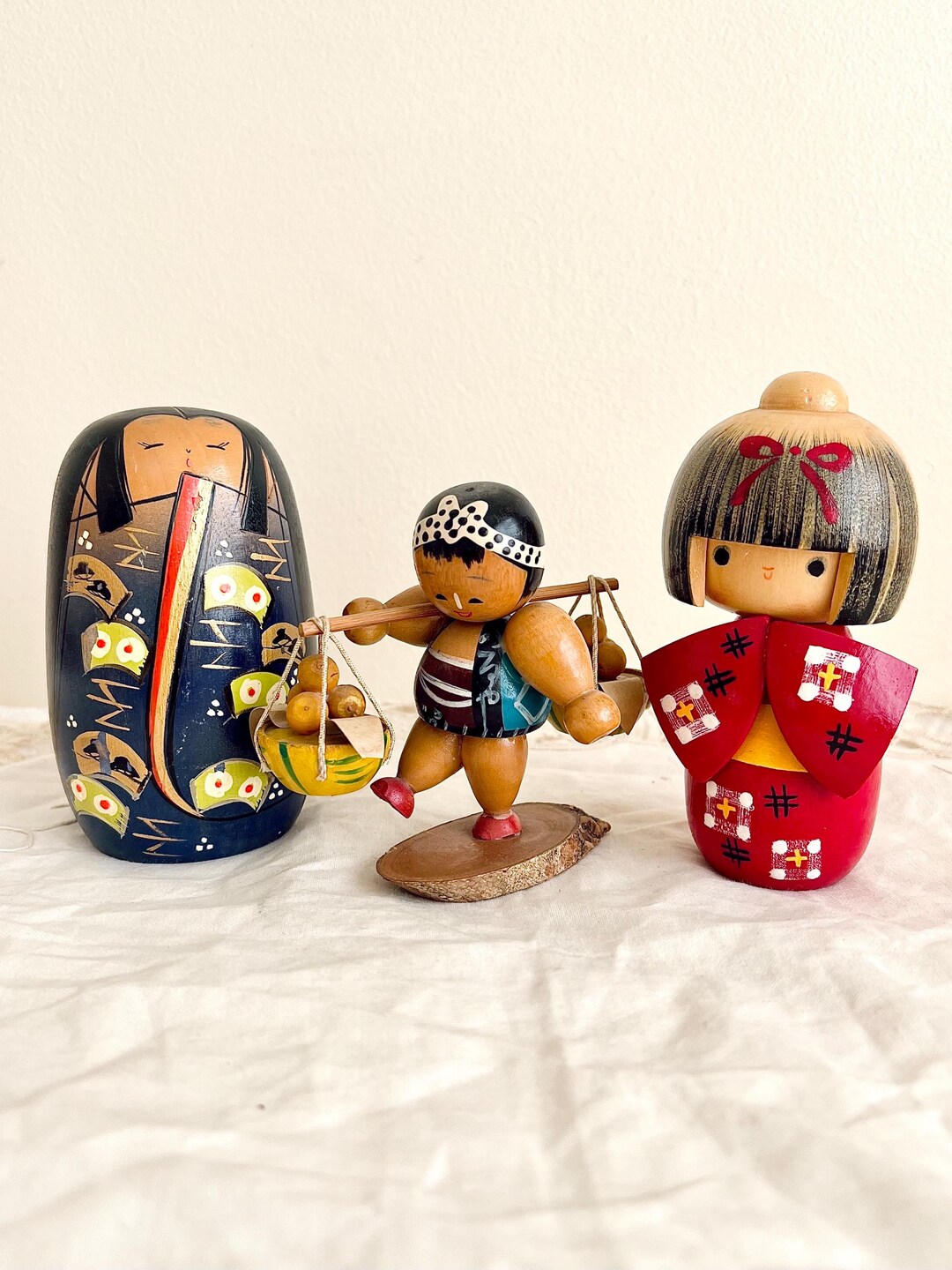 美術品・アンティーク・コレクション 木製こけし人形 3体セット