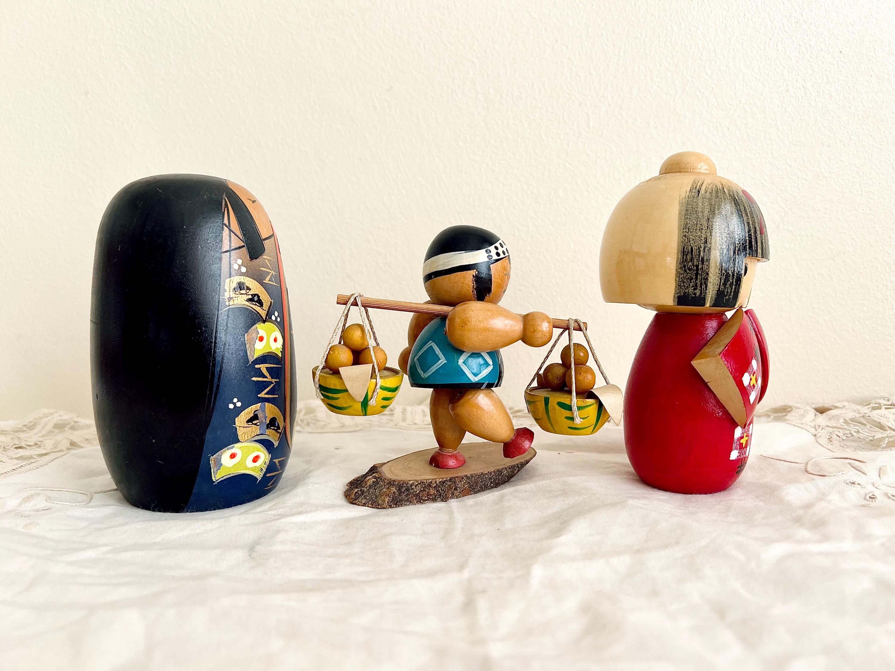 ヴィンテージの日本の伝統的な木製こけし人形3体セット - Etsy 日本