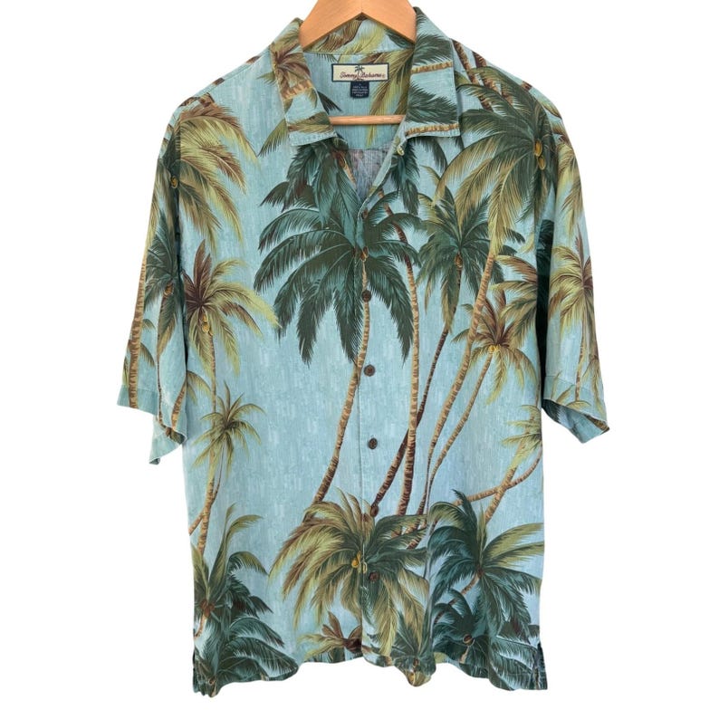 Tommy Bahama Mens Large 100% Silk Palm Tree Tropical Camp Shirt Light Blue L image 2