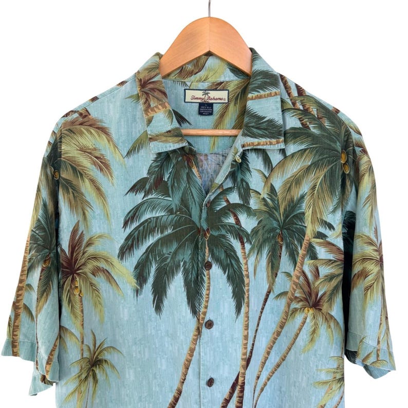 Tommy Bahama Mens Large 100% Silk Palm Tree Tropical Camp Shirt Light Blue L image 4