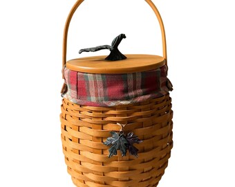 Longaberger Pumpkin Basket with Wood Lid Metal Leaf Handle Plaid Liner Protector