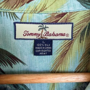 Tommy Bahama Mens Large 100% Silk Palm Tree Tropical Camp Shirt Light Blue L image 5