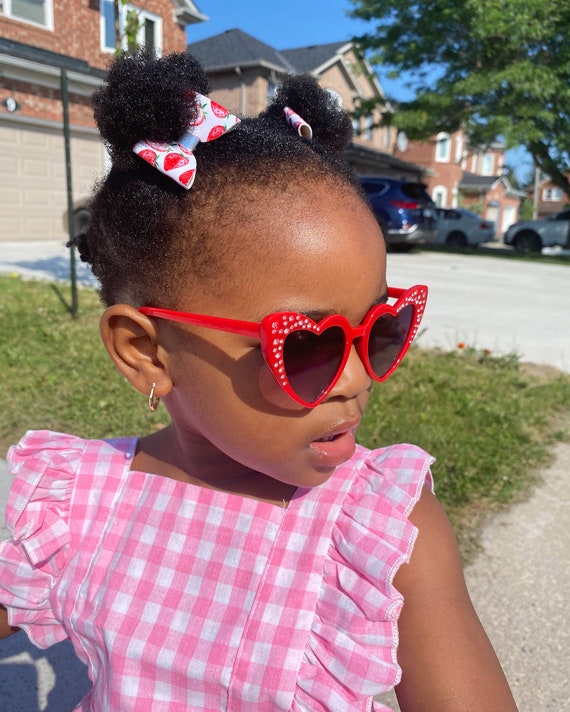 GIRL HEART Rhinestone Sunglasses Children's -