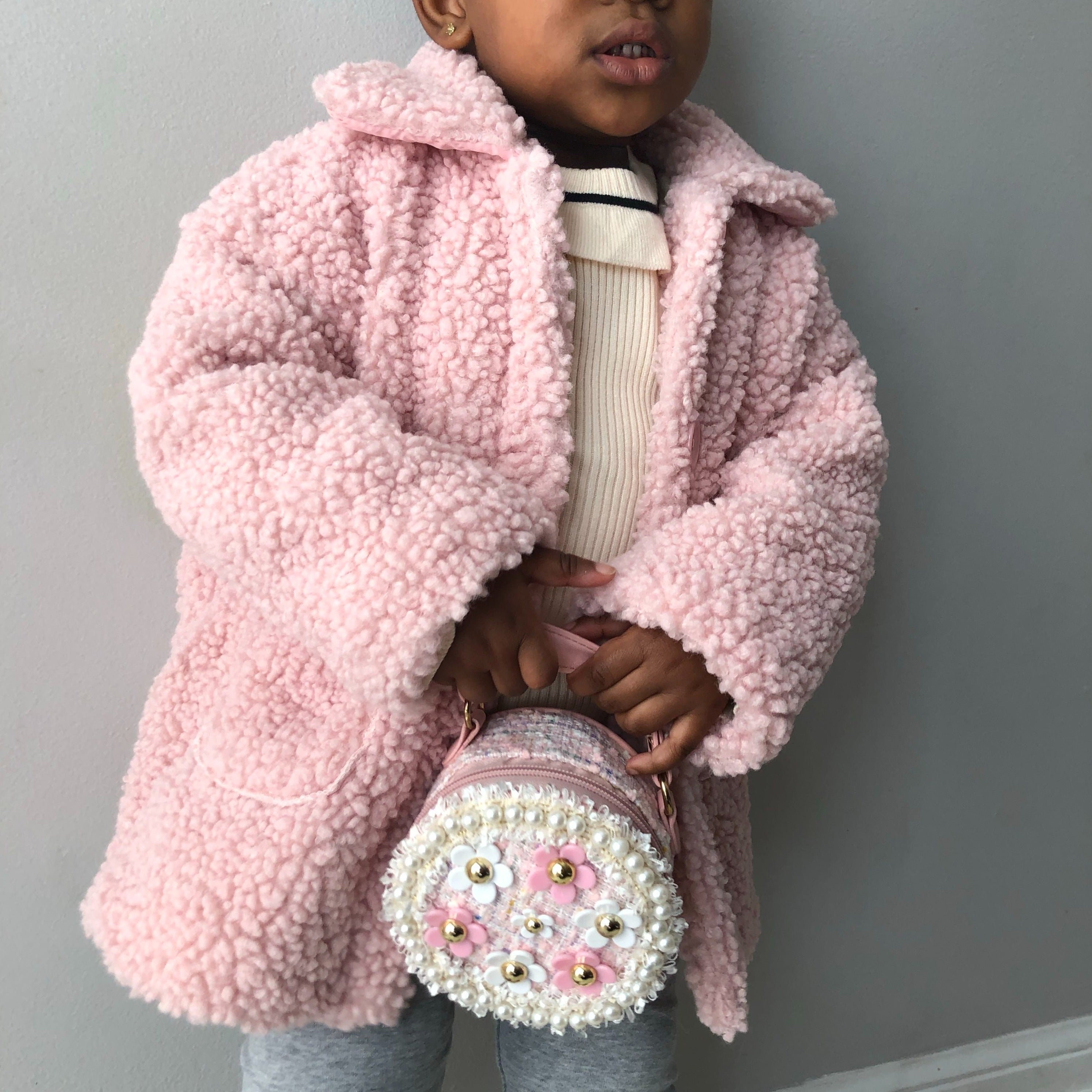  Girls Winter Fleece Coats Fashion White Faux Fur Warm Jacket  Toddler Girls Fuzzy Lightweight Fleece Outerwear Winter Clothes Baby Girls'  Outerwear Jackets & Coats(White,12-18 Months): Clothing, Shoes & Jewelry