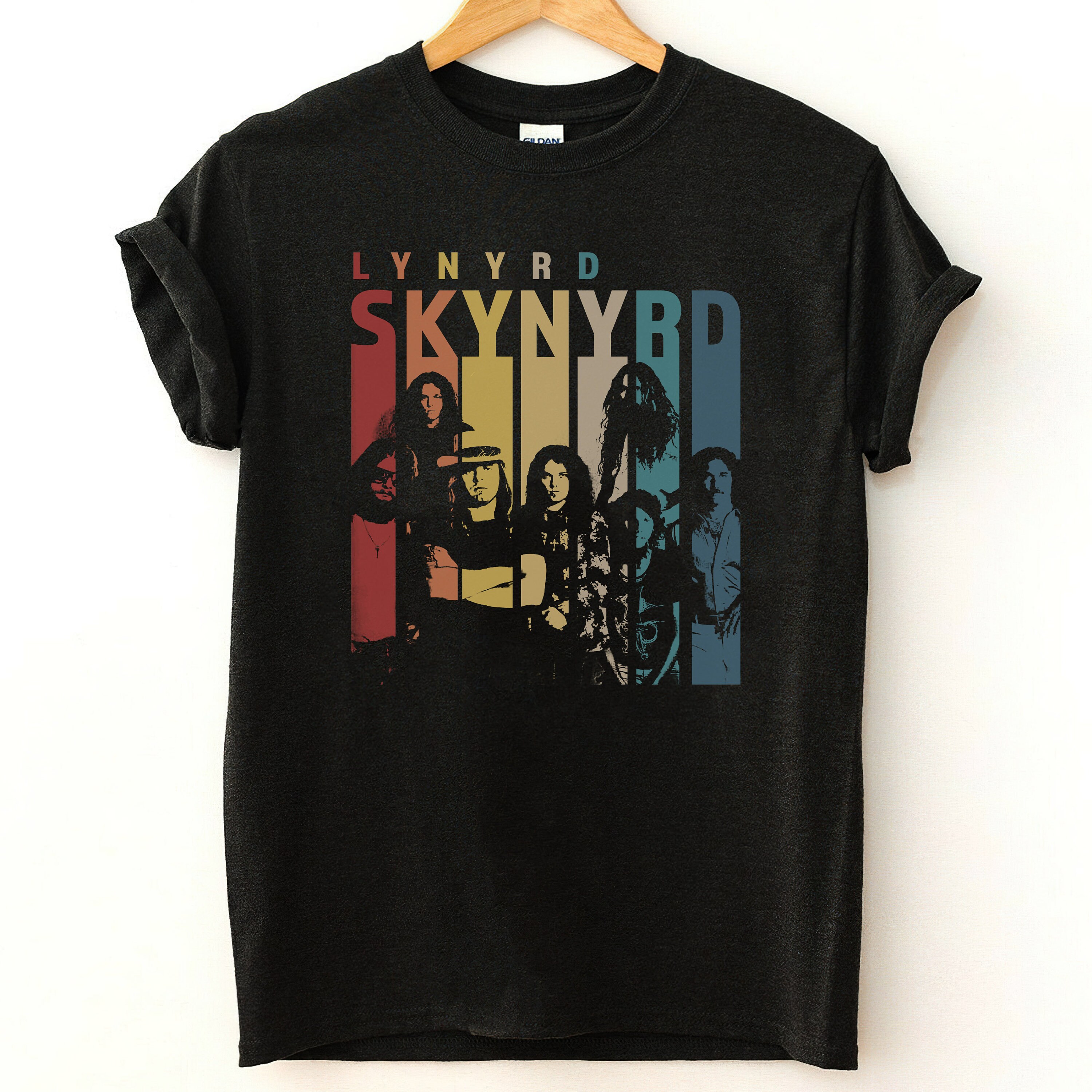 Discover Retro Vintage Lynyrd Skynyrd T-Shirt