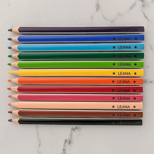 STABILO Trio dick Buntstifte, mit Namen graviert | Personalisierter Buntstift Set + Spitzer | Geschenkidee für Kinder | zur Einschulung