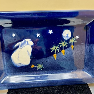Vintage Karen Howell Pottery "Legend of the Rabbit Moon" Rabbit Rectangle Plate 10.5x7" Cobalt Blue