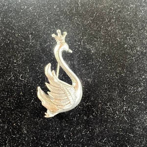 Sterling Silver Lang Swan Brooch