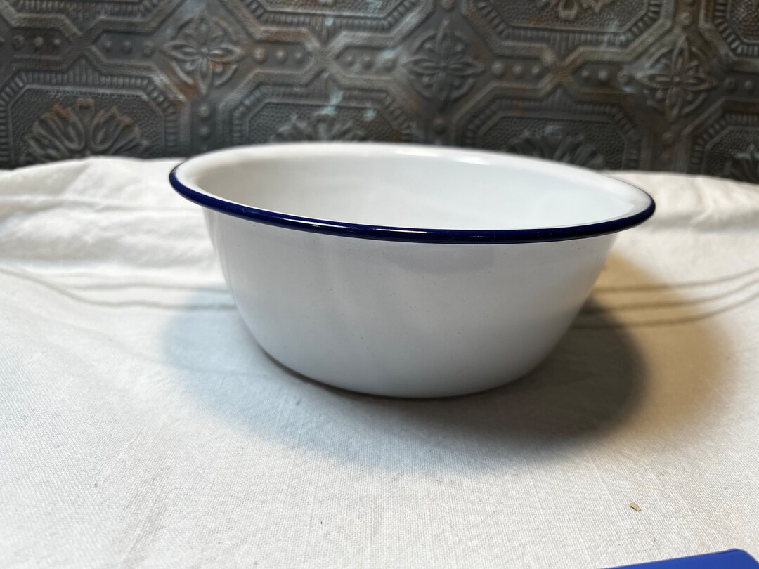 Cobalt Blue and White Enamelware 7” Bowl - Etsy