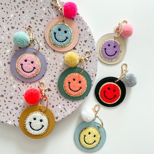 Personalized pendant with smiley and name | Hangies personalized | Kletties for school bags | Schoolchild 2024 | -JIPPIE SMILE-