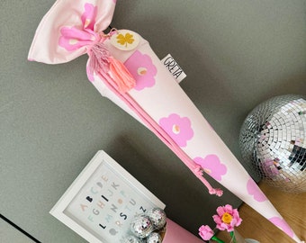 Schultüte mit Namen aus Stoff | Zuckertüte für Mädchen Personalisierbar -JIPPIE FLOWER-