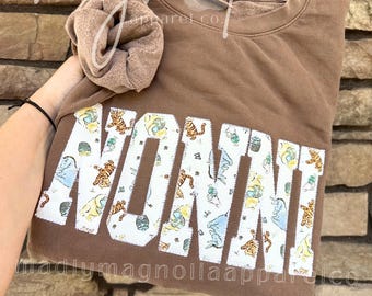 Classic Pooh Bear Mama Appliqué Sweater and Tshirt || Mama Applique Sweater || Custom Appliqué || Classic Pooh Bear || Winnie the Pooh
