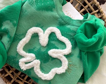 Hand Dyed St Patrick's Day Sweatshirt ||St Patrick’s Day Shirt || St Patrick’s Embroidered Sweatshirt || Tie Dye Sweatshirt