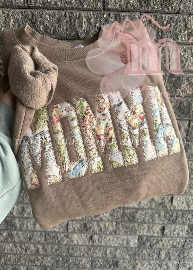 Sweter i koszulka z aplikacją Mama Misia Puchatka || Sweter z aplikacją Mama || Aplikacja na zamówienie || zdjęcie 2