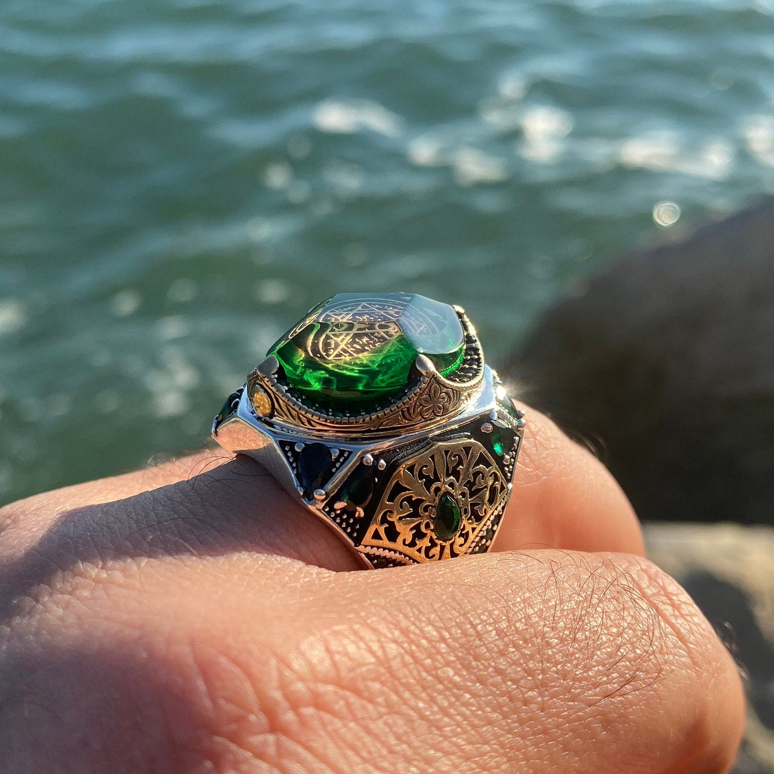Zenium Silver Handmade Men Ring Green Seal of Solomon Stone