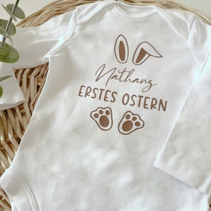 Mein erstes Ostern-Body mit Namen Baby Outfit Personalisiertes Oster Outfit Bild 2
