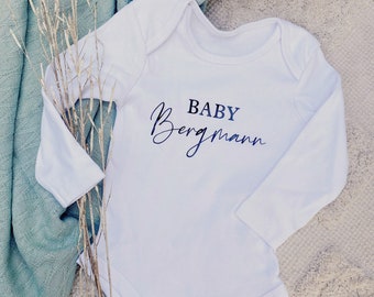 Baby NACHNAME Body | Babyverkündung mit Nachnamen | personalisierter Body