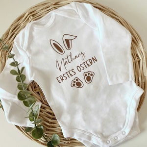 Mein erstes Ostern-Body mit Namen Baby Outfit Personalisiertes Oster Outfit Bild 1