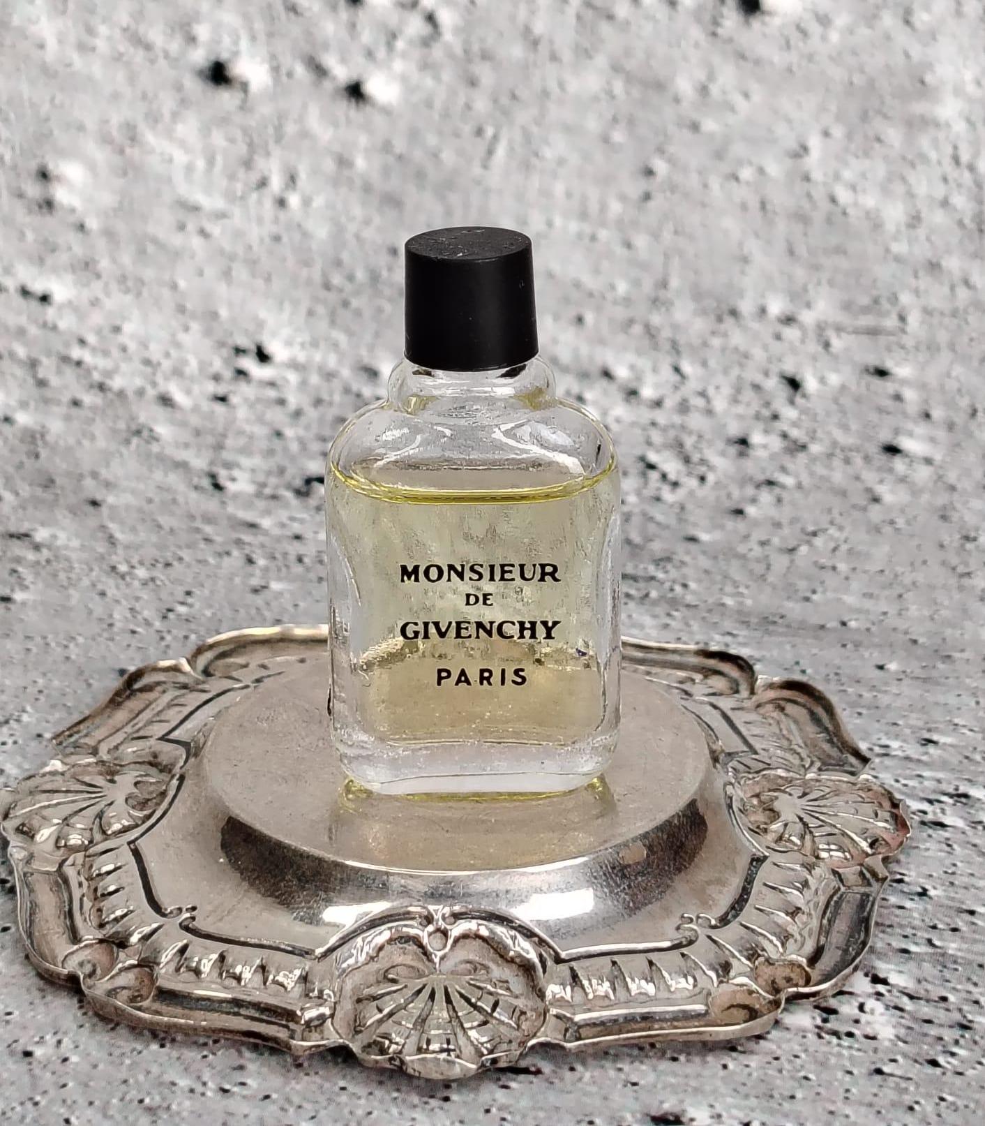 GIVENCHY ムッシュ ド ジバンシー オーデトワレ 100ml