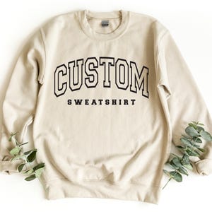 Personalized Sweatshirt: Retro College Letters -  Unisex S - 5XL