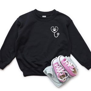 Stethoscope Paw Pocket Sweatshirt, Veterinarian Sweater, Vet Tech Sweater, Veterinarian Gift, Customize Vet Gifts, Personalize Vet Tech Gift image 4