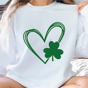 Shamrock Clover Sweatshirt, Heart Clover Pullover, Irish Women Sweatshirt, Cute Irish Crewneck, Irish Girlfriend Gift, St Patrick Day Gift