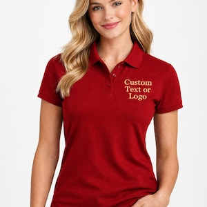 Op maat geborduurd damespoloshirt: logo of tekst voor zaken en golf