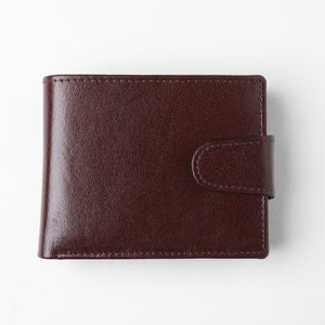 Cartera RFID de cuero genuino maroon para hombres personalizados (11 ranuras para tarjetas)
