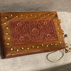 Wooden Flower Jewelry Box