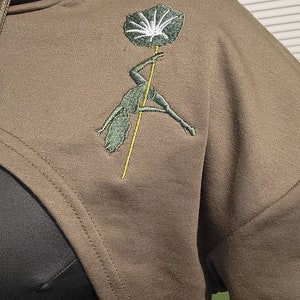 Subtle-TEE Long Sleeve SUPERCROP with Embroidered Pole Dancer image 2