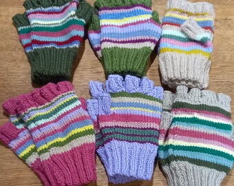 Christmas mittens, 100% wool, all handmade. Large sizes.