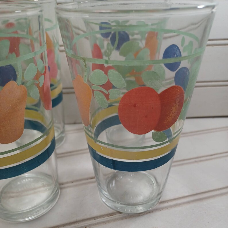 Vintage RARE Gibson Fruit Drinking Glasses Fruit and Floral Etsy