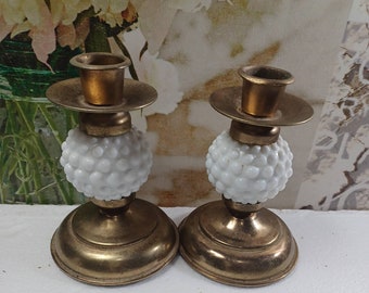 Vintage Pair Hobnail Cono Portacandele Oro Bianco Tono Metallo Charcon japan 5". Coppia vintage di Portacandele Coniche Hobnail Ton Oro Bianco