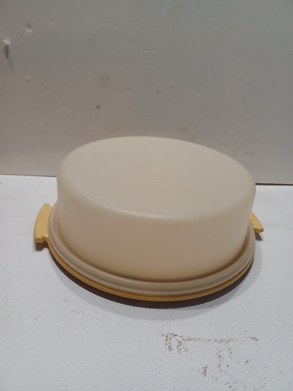 Vintage Tupperware Pie Cake Carrier Harvest Gold 719-1