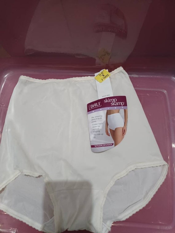 Bali Skimp Skamp Brief Underwear 2633