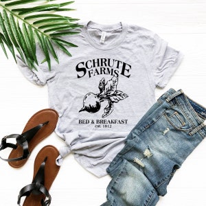 Chemise de ferme drôle, T-shirt Schrute Farms, Vêtements de bureau, Dwight Schrute, Tshirts drôles Dwight, Tenue d’amoureux de la nature, Tee-shirt fermier, Cadeau